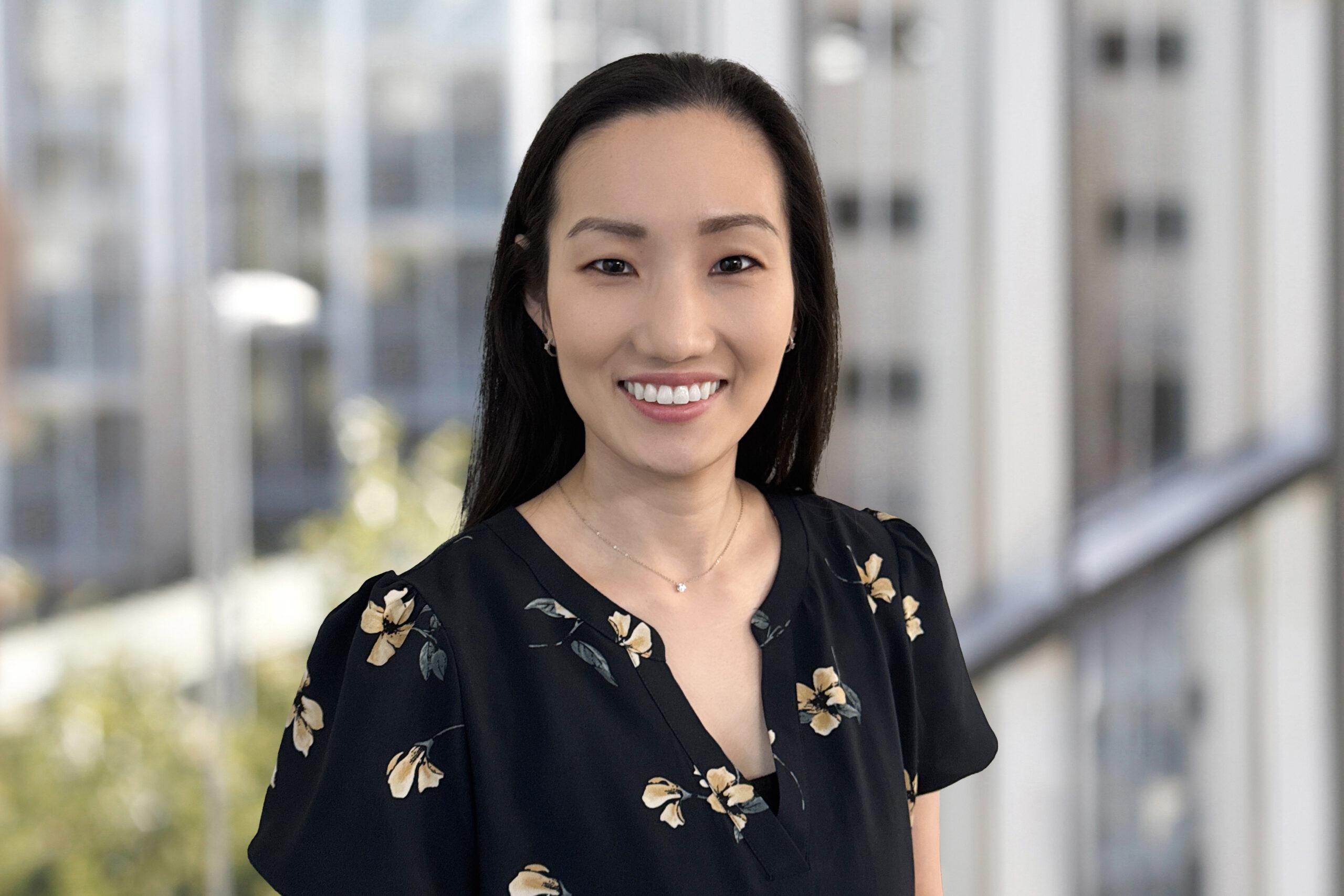 Headshot of Dar Yoon