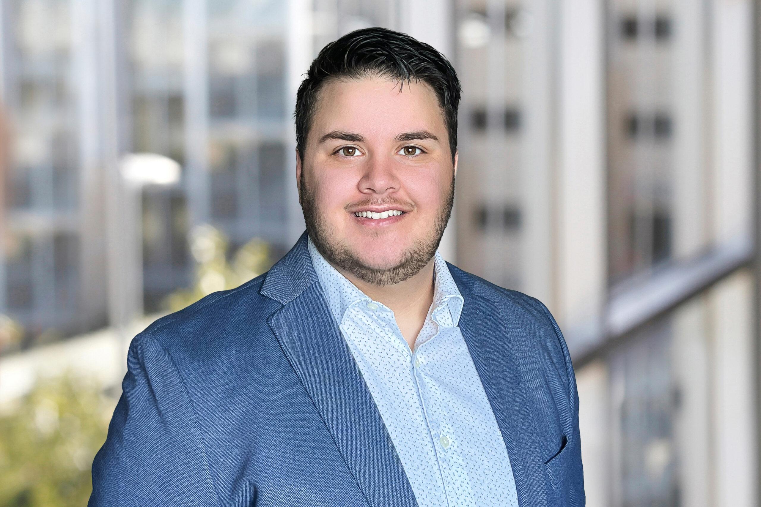 Headshot of Graham Starr