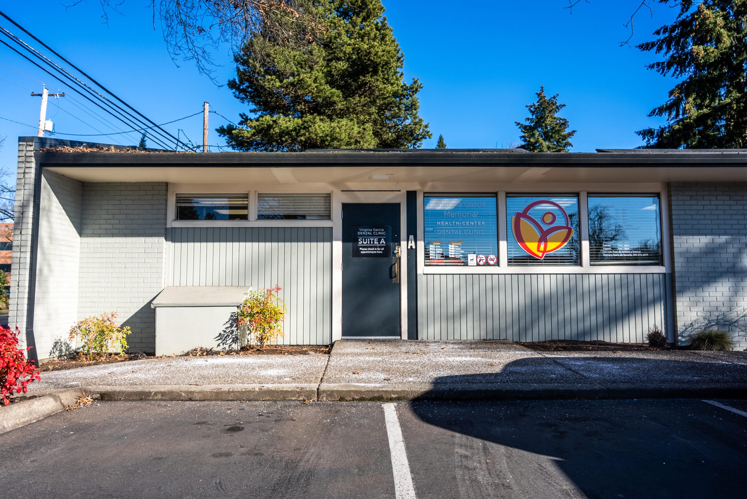 Exterior del edificio de la Clínica Dental Hillsboro